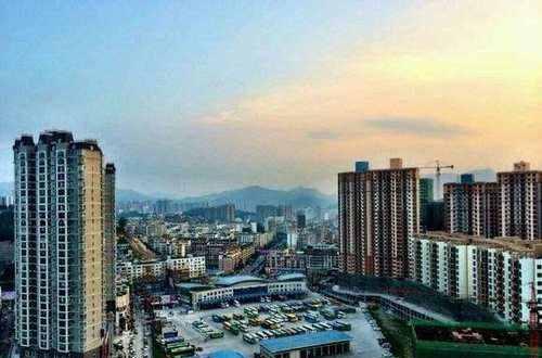 铜仁最新房价分析与探讨