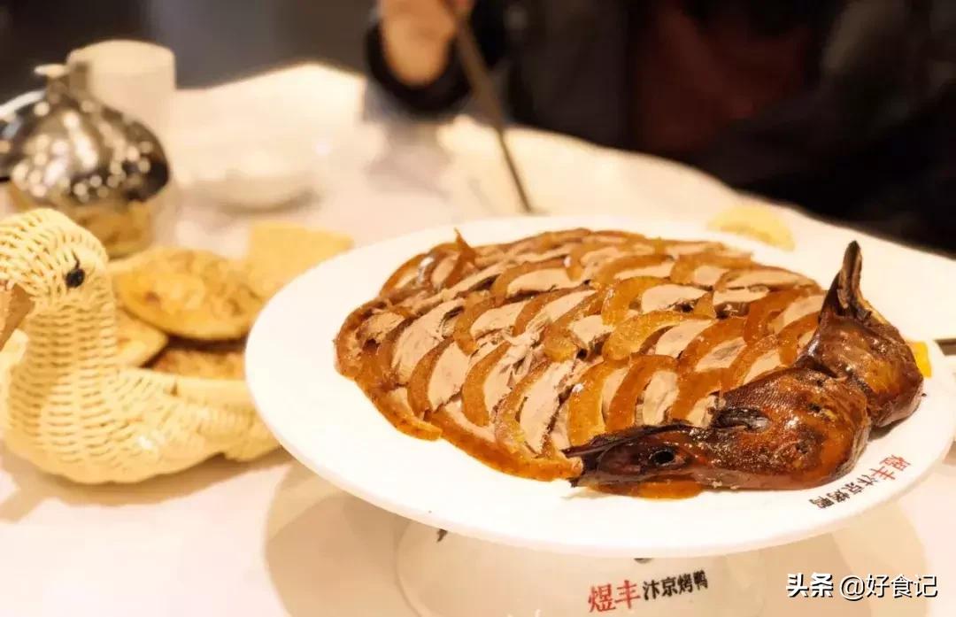 窦唯最新作品，小巷深处的音乐与美食之旅